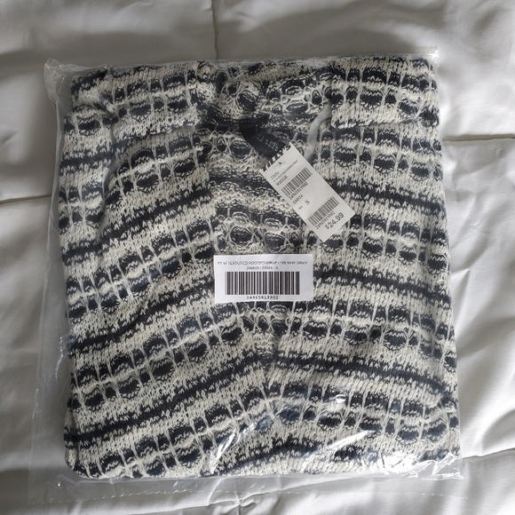 Cardigan - Picture 2 of 2